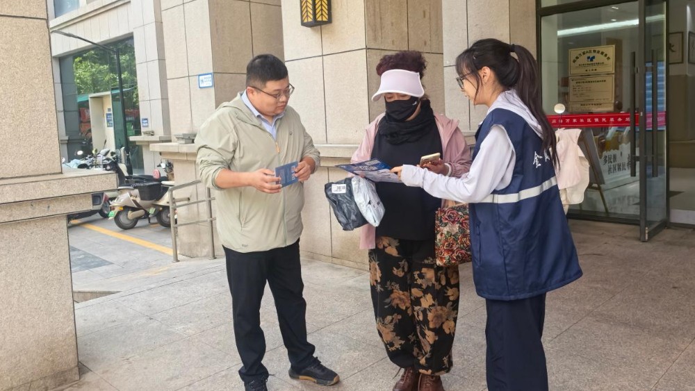 银川市金凤区阅海万家社区：全民反诈“邻”距离 群众变身“守护者”
