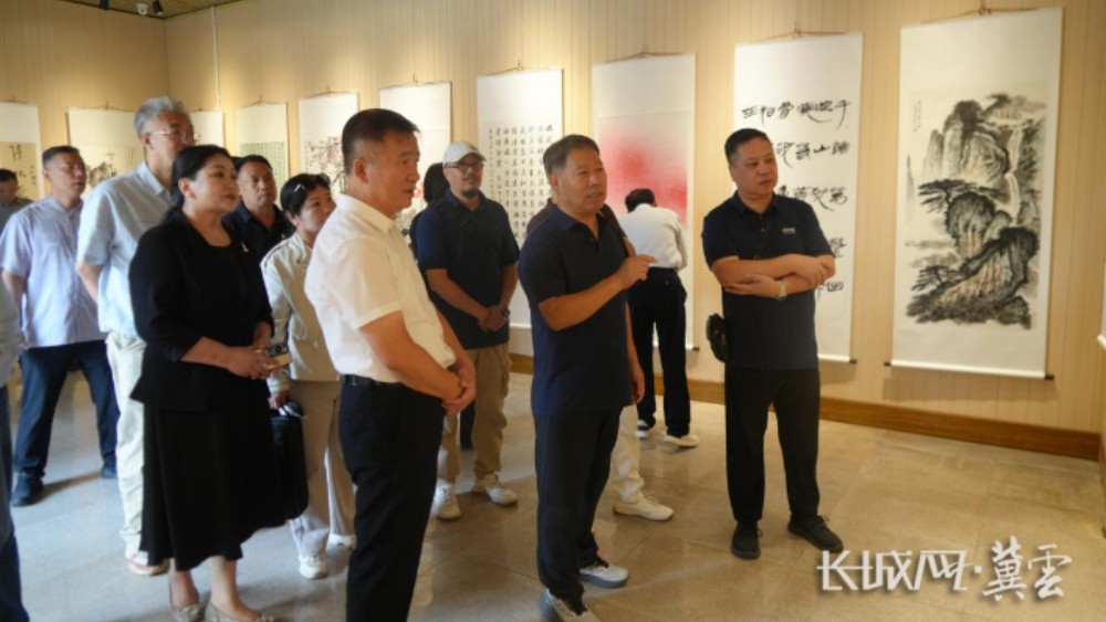 纪念中国工农红军长征胜利90周年书画作品展在保定阜平启幕