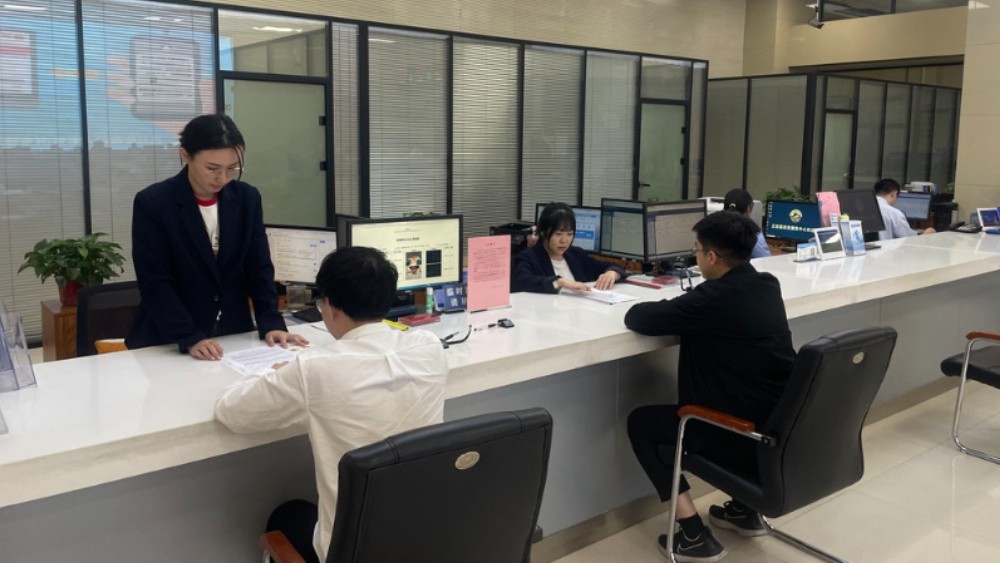 夯实县域经济底座系列报道丨正定103个项目政务服务“一包到底”
