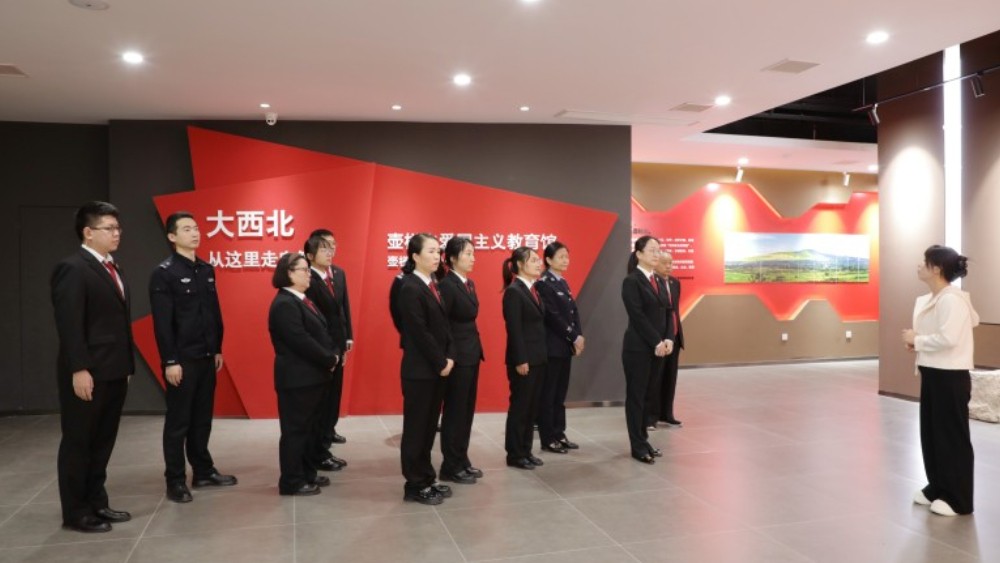 澄城县法院：致敬革命先烈 礼赞盛世华诞