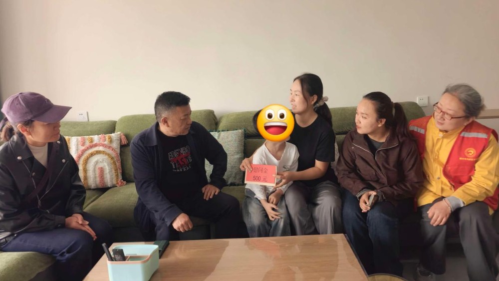 银川市兴庆区春城社区：政策兜底纾民困 爱心接力护成长