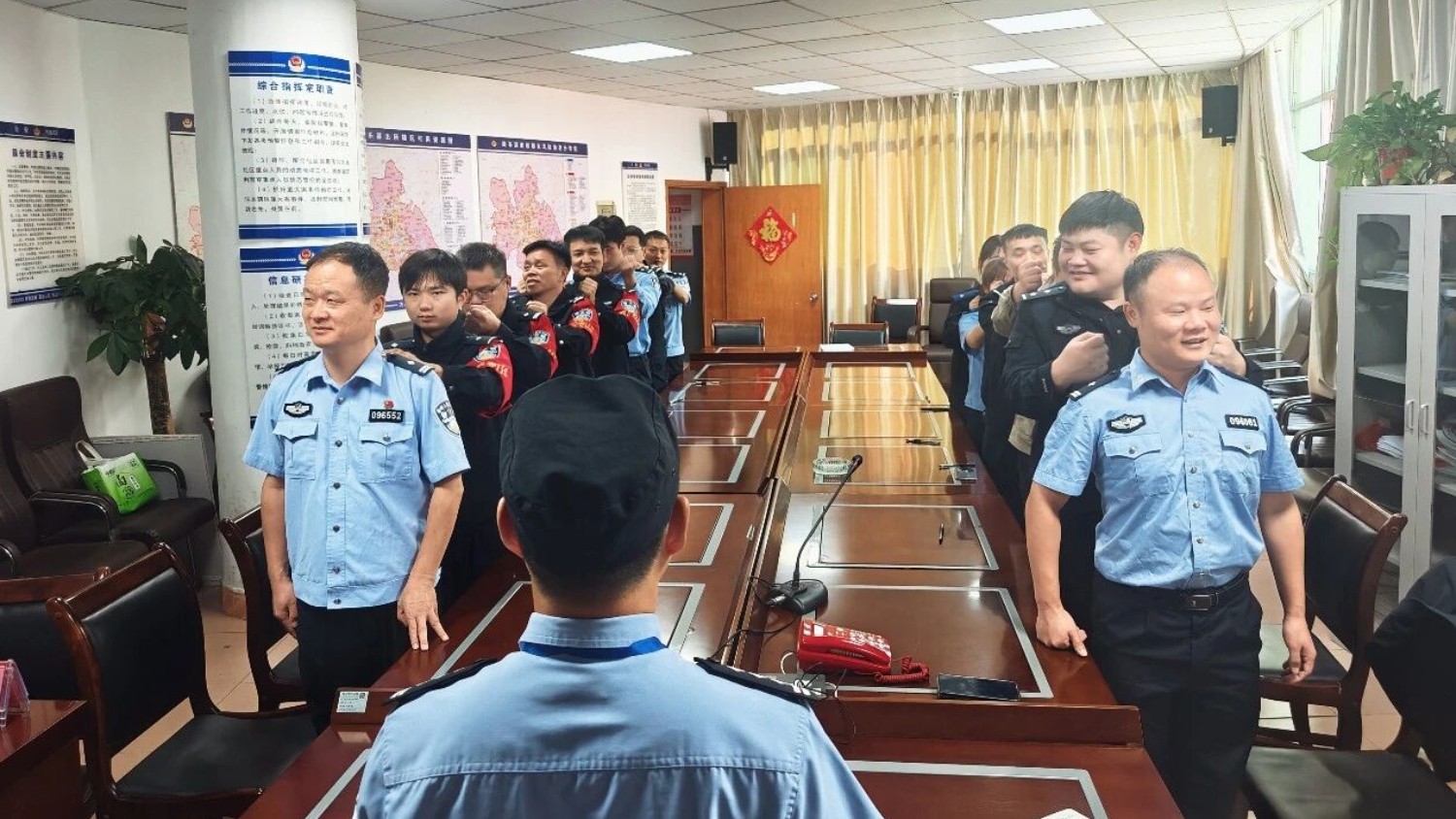 省公安机关“强基润警进百所”心理健康送教走进宜春市万载县公安局康乐派出所