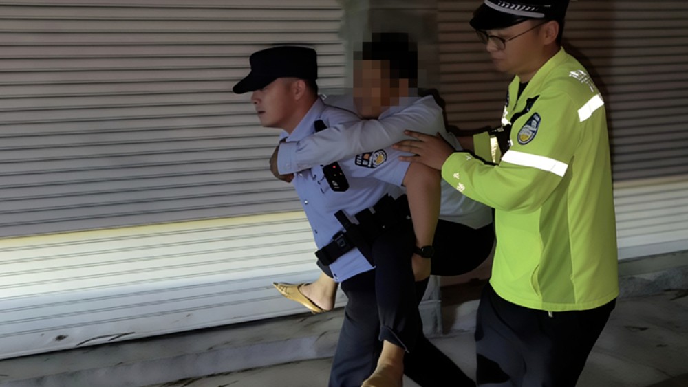 分秒必争！抚州鹰潭两地公安接力为蛇伤群众开辟生命通道