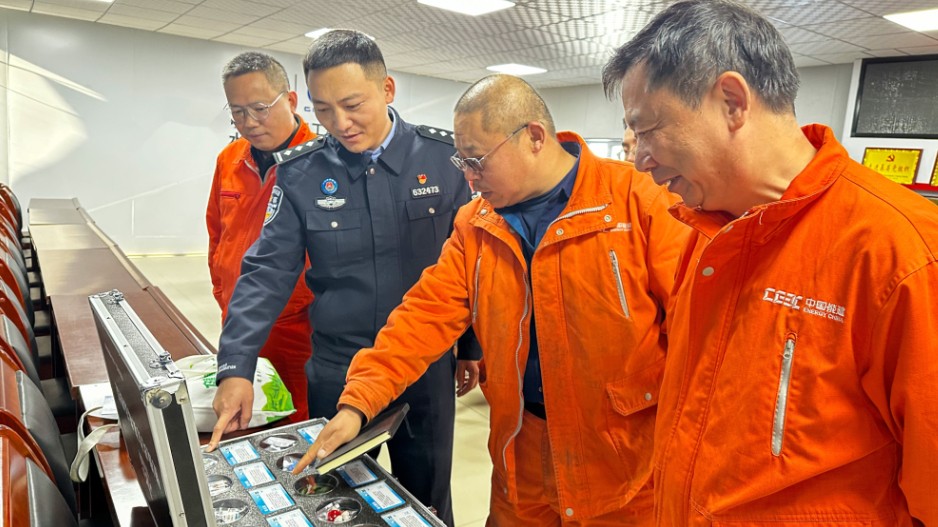 警企同心筑防线 禁毒反诈护平安