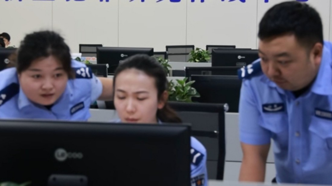 被骗卖出的手机还能追回来吗？反诈民警上演“极限拦截”