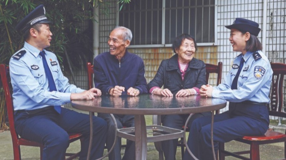 当好老人贴心人 守护最美“夕阳红”