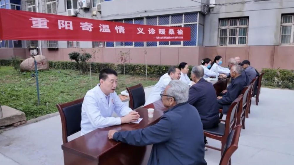凤翔公安举办重阳节主题活动
