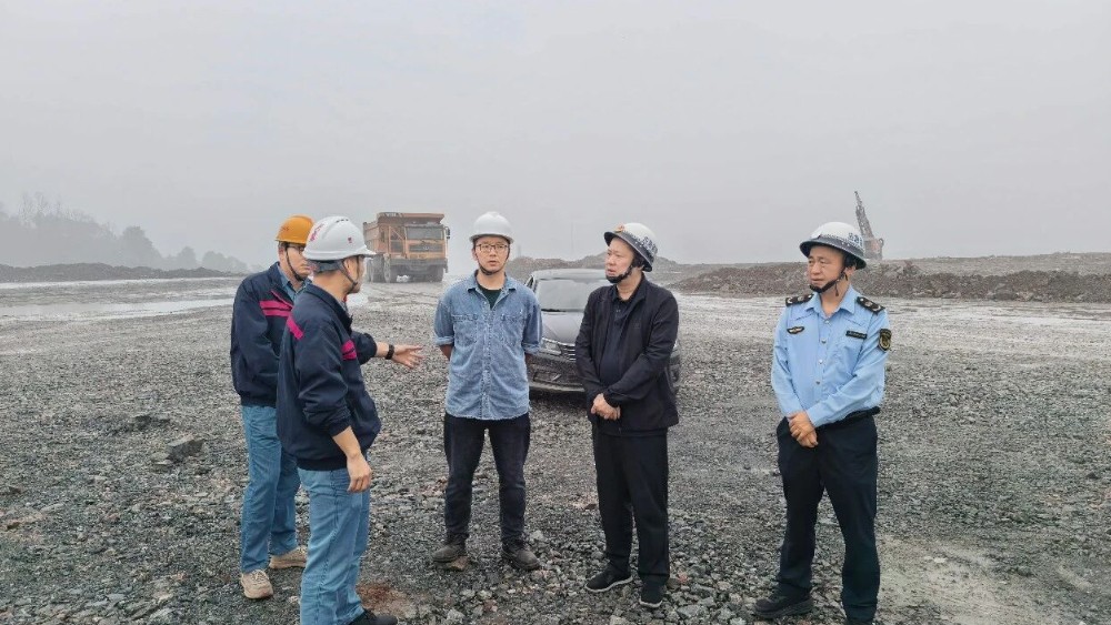 九江市应急管理局赴瑞昌市开展矿山外包工程专项检查