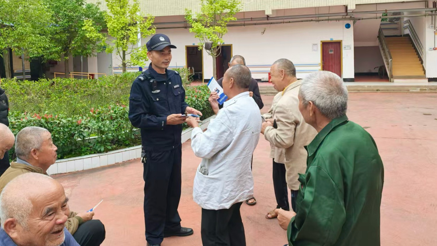 广安市广安区法院：创建“枫桥式人民法庭”｜情暖桑榆 反诈同行