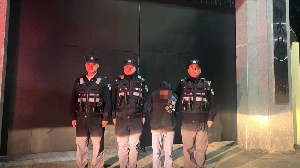 柞水县公安局乾佑派出所连续破获三起盗窃手机案