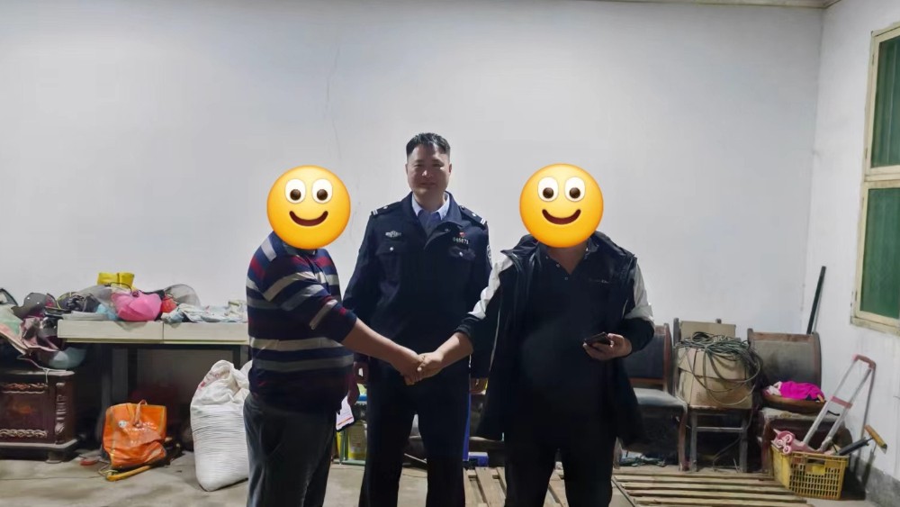 龙背派出所运费结算引分歧 民警调解化矛盾