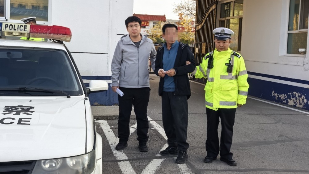 精准布控除隐患——大同交管八大队9分钟拦截“问题车”牵出盗抢案