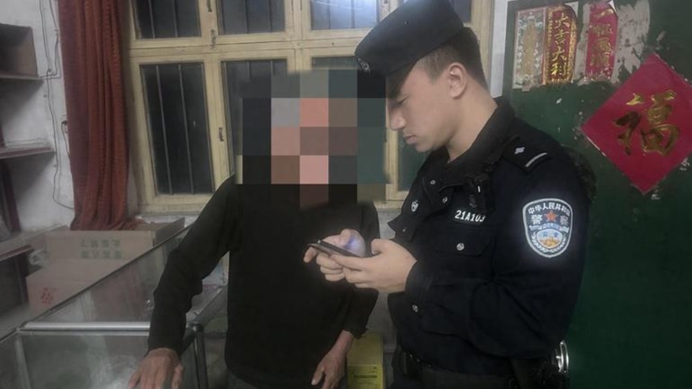 8000元被“锁”？华阴公安西岳派出所民警连夜“解锁”