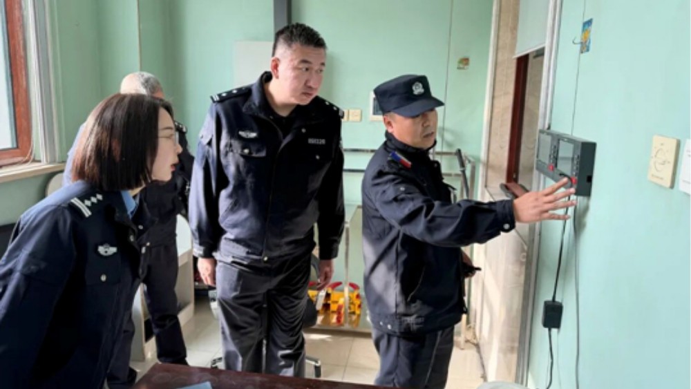 佳木斯公安：多领域排查除隐患 织密秋季平安防护网