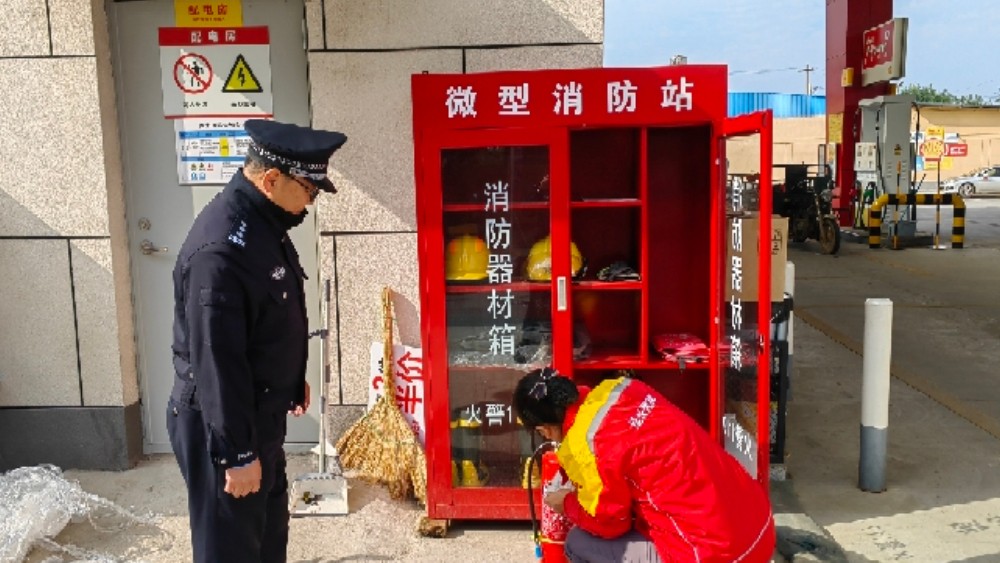 临潼公安开展“九小场所”消防安全专项检查