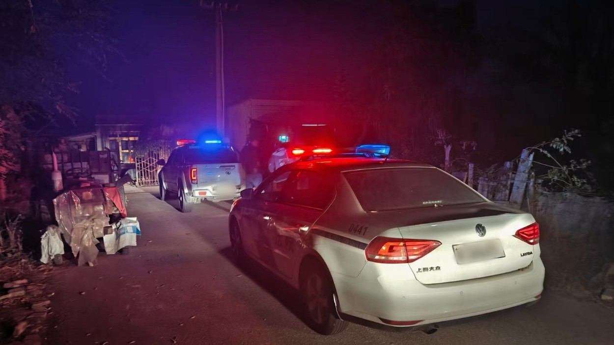 新疆霍城县人民法院：夜间攻坚促履行！这场深夜执行，帮务工者讨回劳务报酬