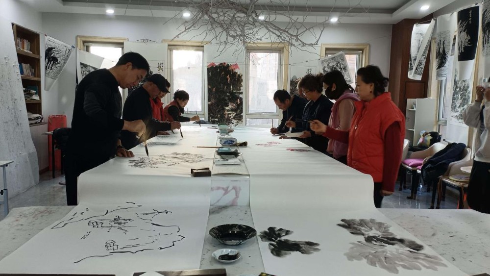 银川市兴庆区康平社区：串起便民服务链 构建幸福生活圈