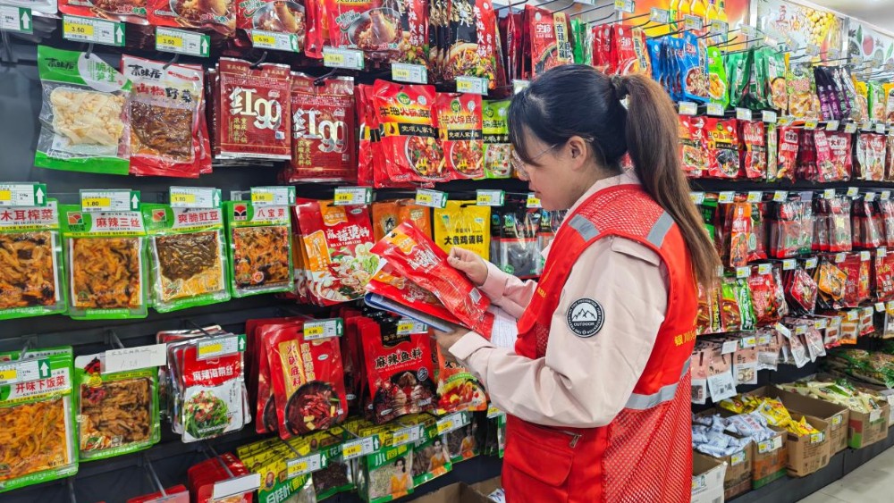 银川市兴庆区玺悦社区：全链巡查盯食安 尚德守法促共治