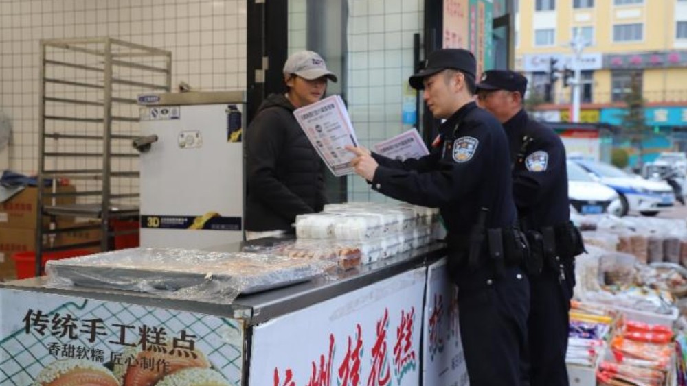 通河公安深化扫黑除恶专项斗争宣传持续升温