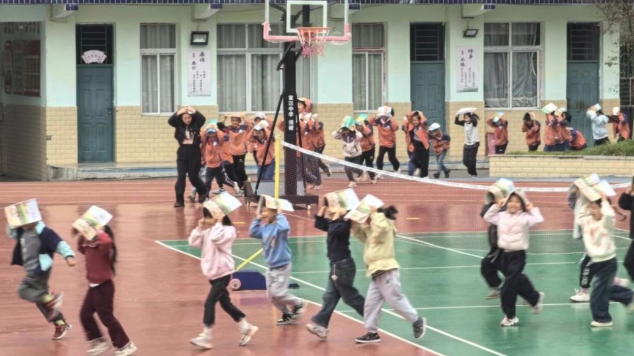 筑牢防震屏障，守护平安校园