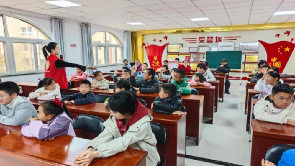 中卫市沙坡头区长安社区：法治闯关润童心 平安护苗伴成长