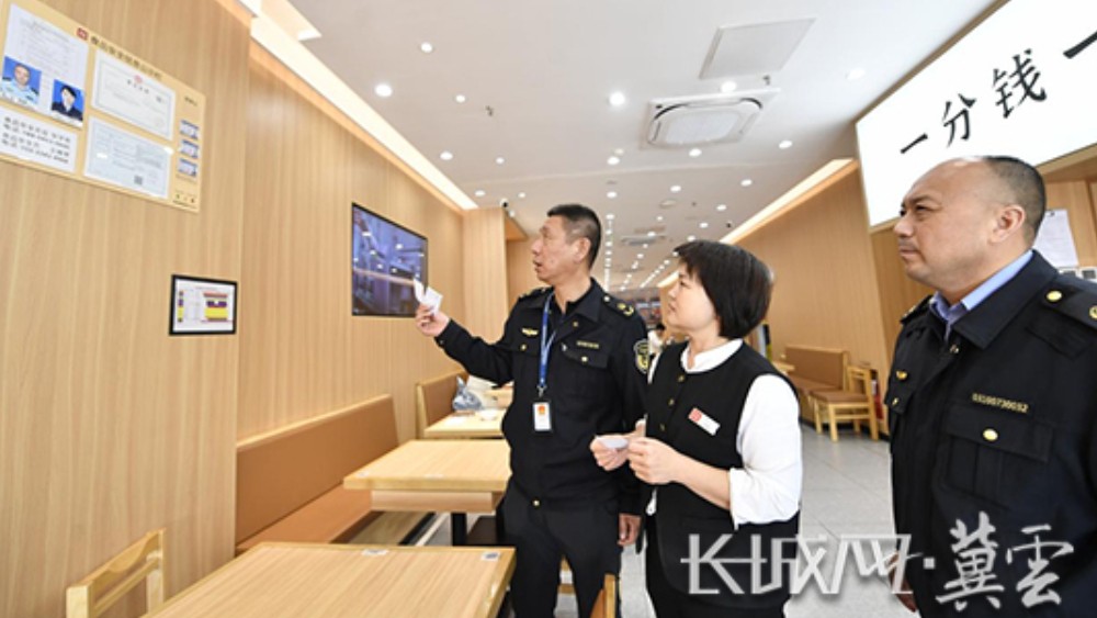 廊坊文安：部门协同共治 规范网络餐饮从业人员证件管理