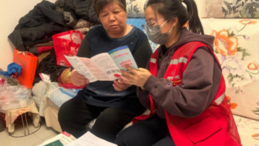 银川市兴庆区信义社区：政策宣讲进家门 贴心服务暖残心