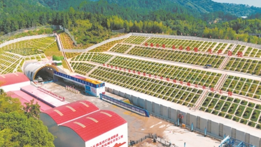 长赣高铁建设提速，莲花境内井冈山隧道采用机械化施工攻克难题