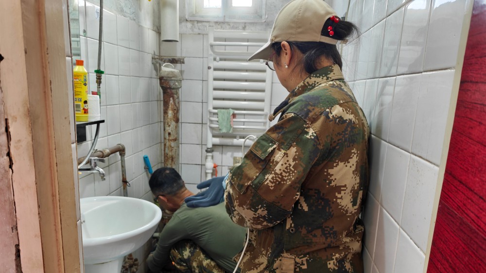 银川市兴庆区永康社区：普法调解解民忧 管道维修暖民心