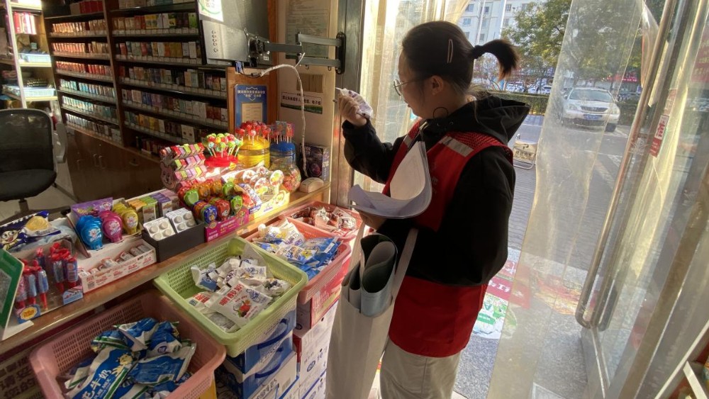银川市兴庆区北塔社区：筑牢食品安全防线 守护居民舌尖安全