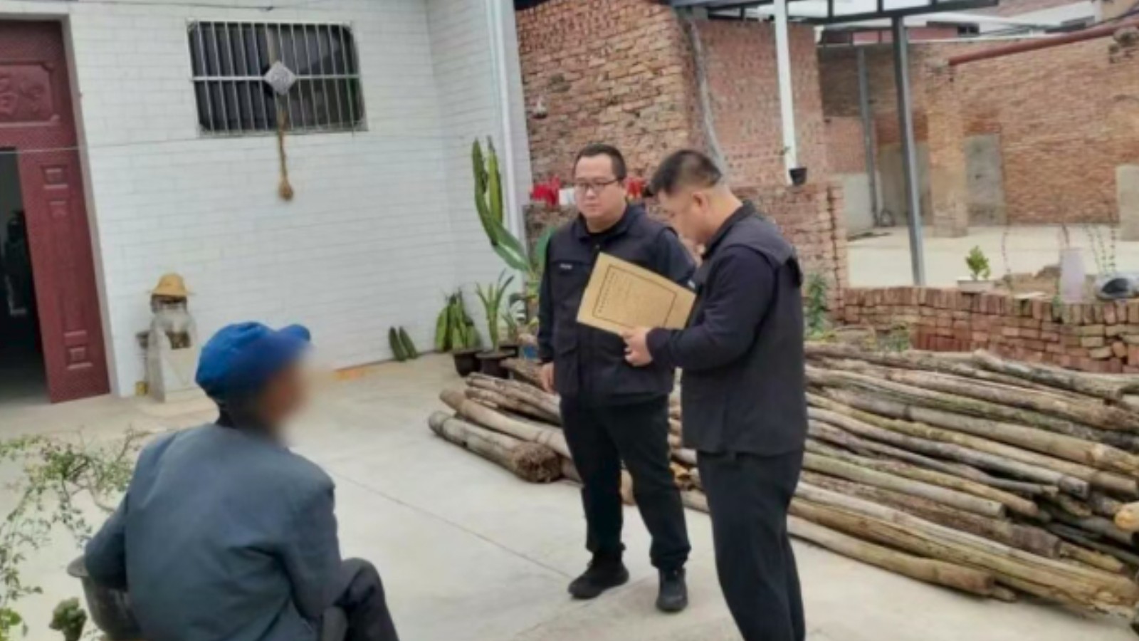 扶风法院：周末不打烊 执行不停歇