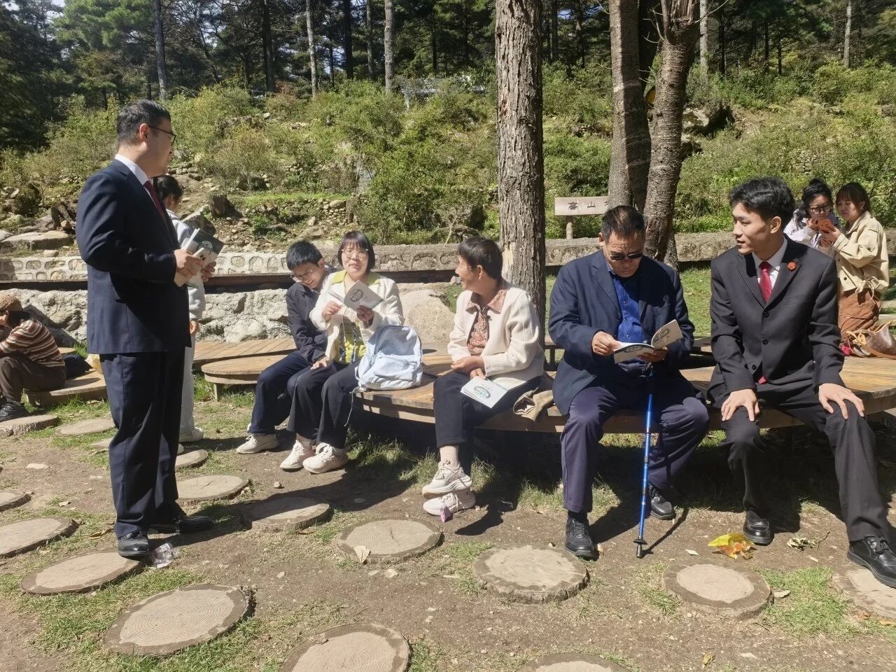 河南嵩县：普法进景区 护航假日文旅