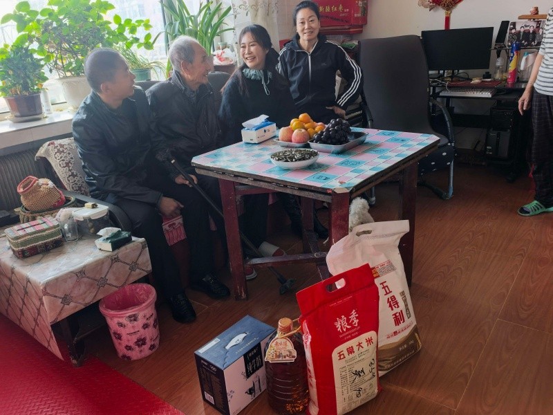 薪火赓续守初心 情系桑榆送温暖——黑龙江省饶河县八五九农场中心学校党支部开展退休老党员走访慰问活动