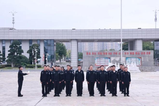 以训促战砺精兵！湖南省常德市公安局机关常态化练兵全面启动