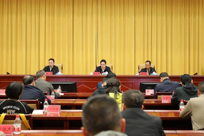 湖南省信访局调度坐班接访与信访化解工作