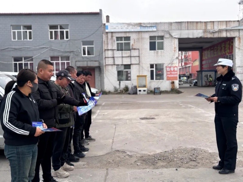 黑龙江省大庆市公安局交通警察支队林甸大队：全方位拧紧农村道路交通安全“安全阀”