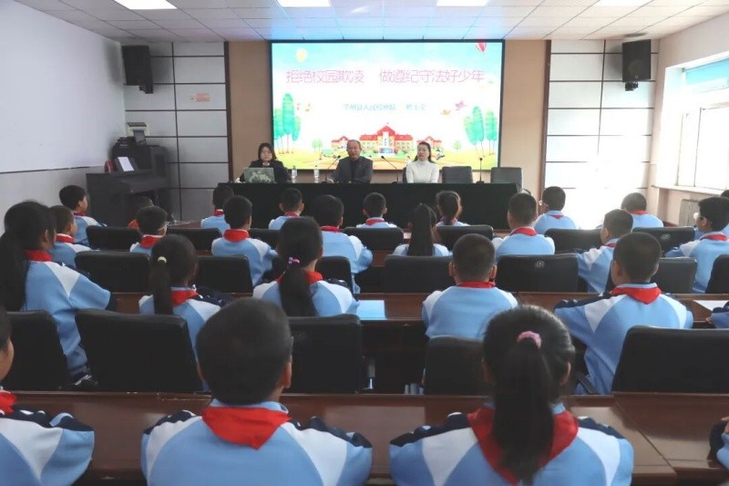 黑龙江省大庆市肇州县人民检察院：携手“五老”进校园 德法相伴助成长